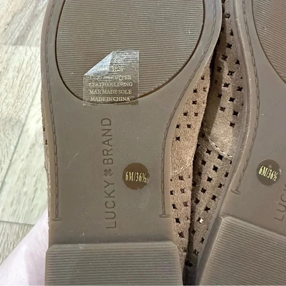 Lucky Brand Carthy Tan Leather Suede Perforated Loafer Flat Size 6 NWOT